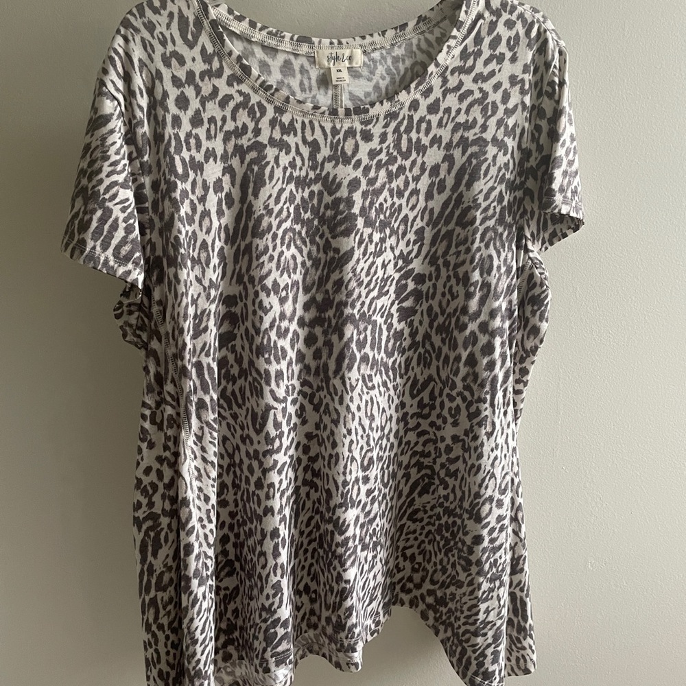Style&co tee size XXL
